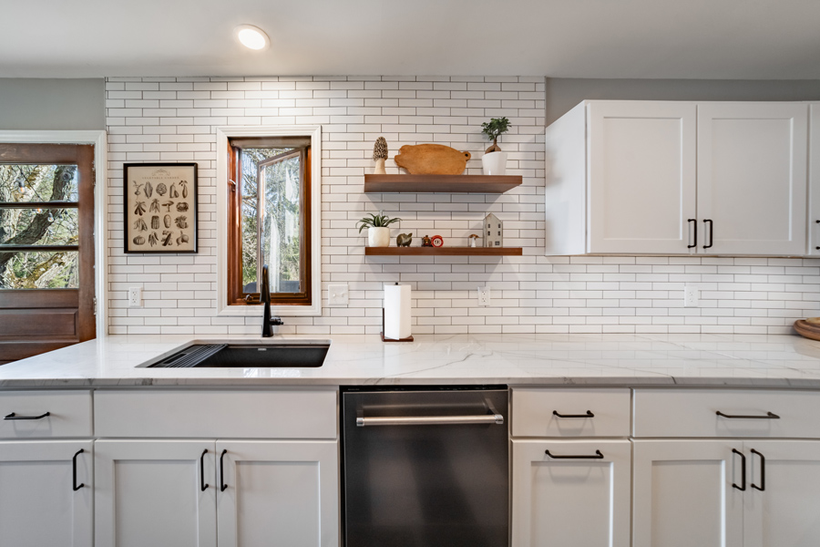 Kitchen Solvers Franchise vs. Kitchen Tune-Up: How They Compare