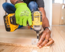 Renovation Business: Why a Buying a Franchise Makes the Most Cents
